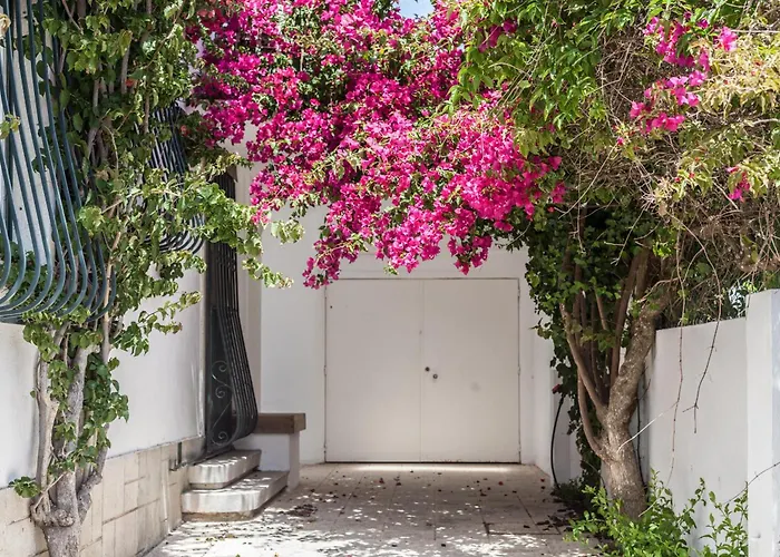 Flh Jacaranda Costa Caparica House * Costa da Caparica